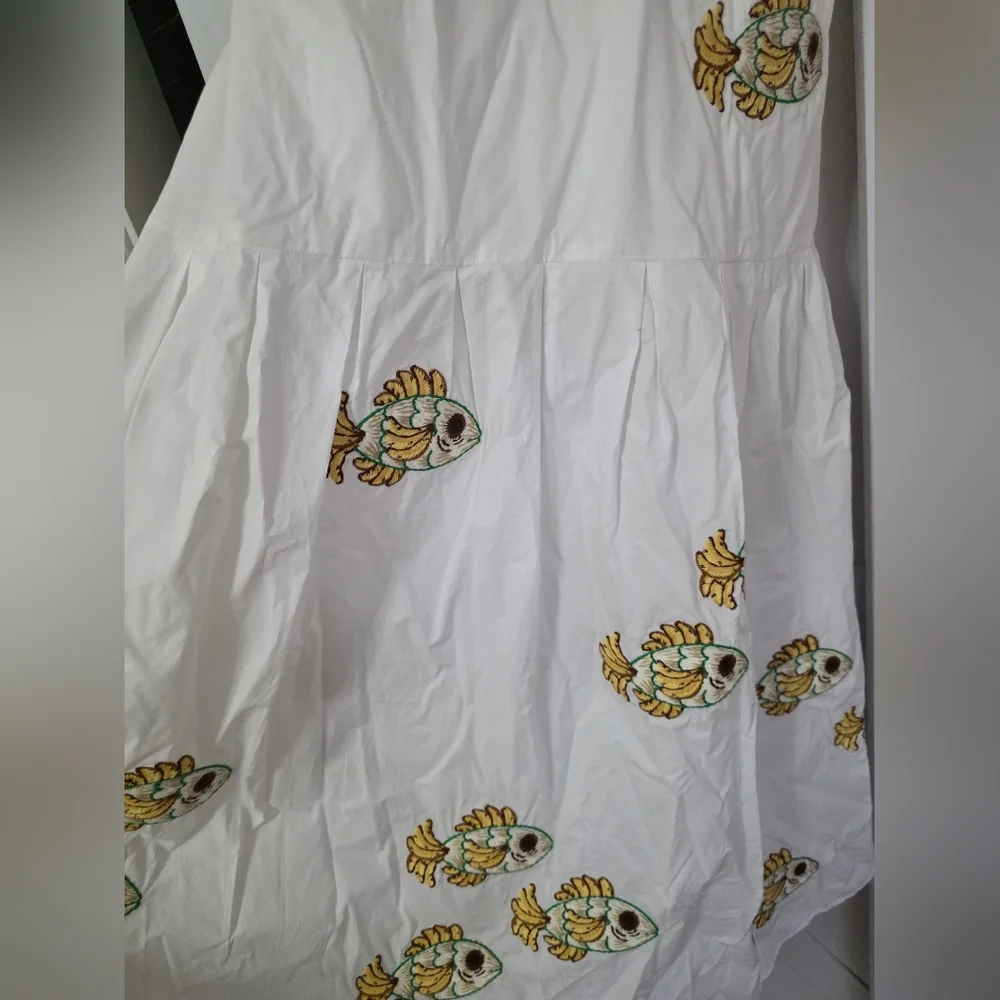 S/M Farm Rio Fish Embroidered Mididress - Picture 3 of 6